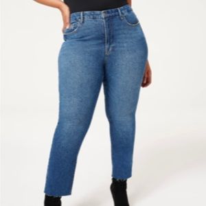 New! Good American Good Classic Jeans